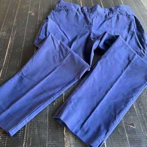 Navy Chico’s pull on crop pants